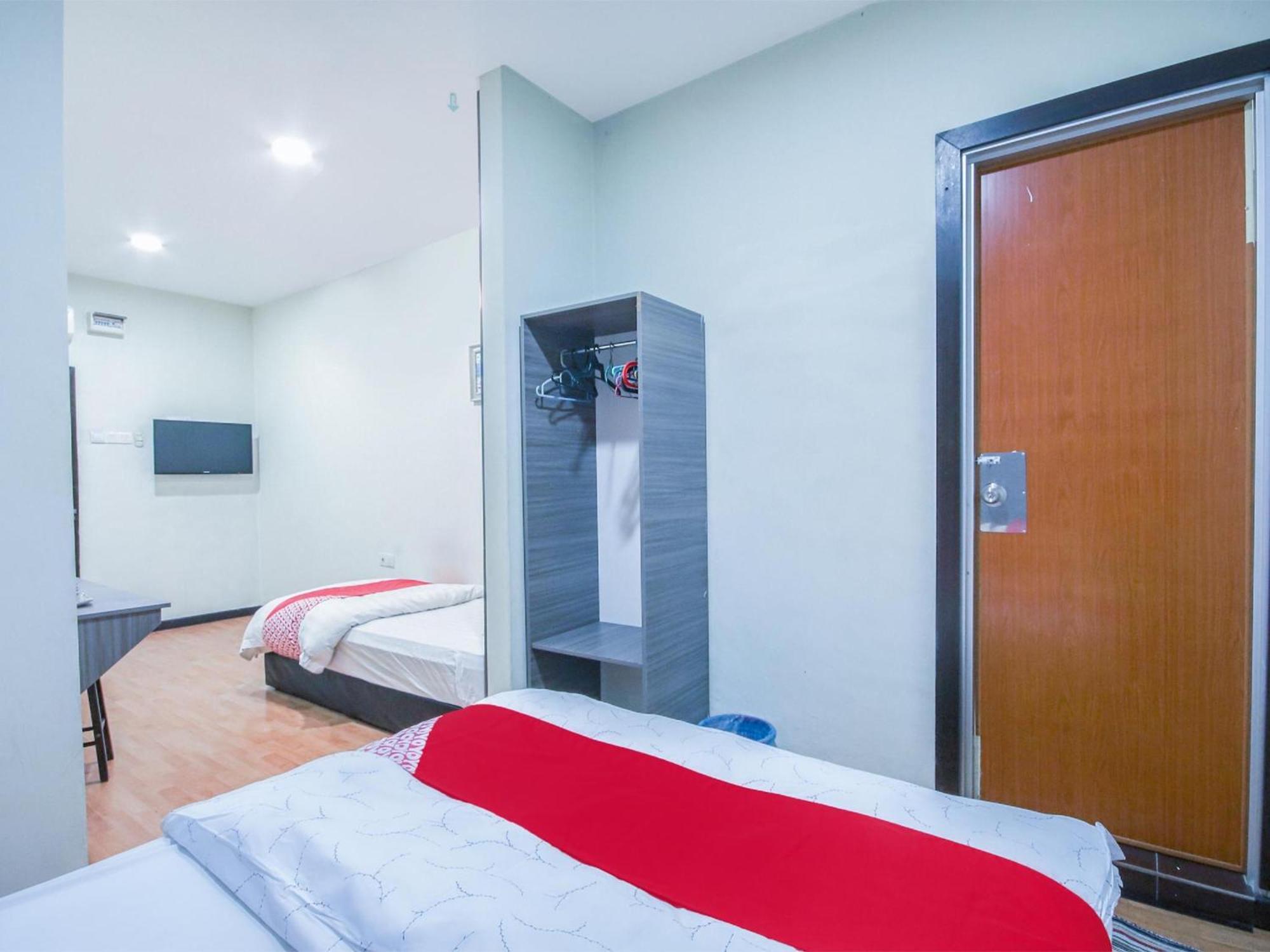 Capital O 812 Hotel Smc Seksyen 13 Shah Alam Bagian luar foto