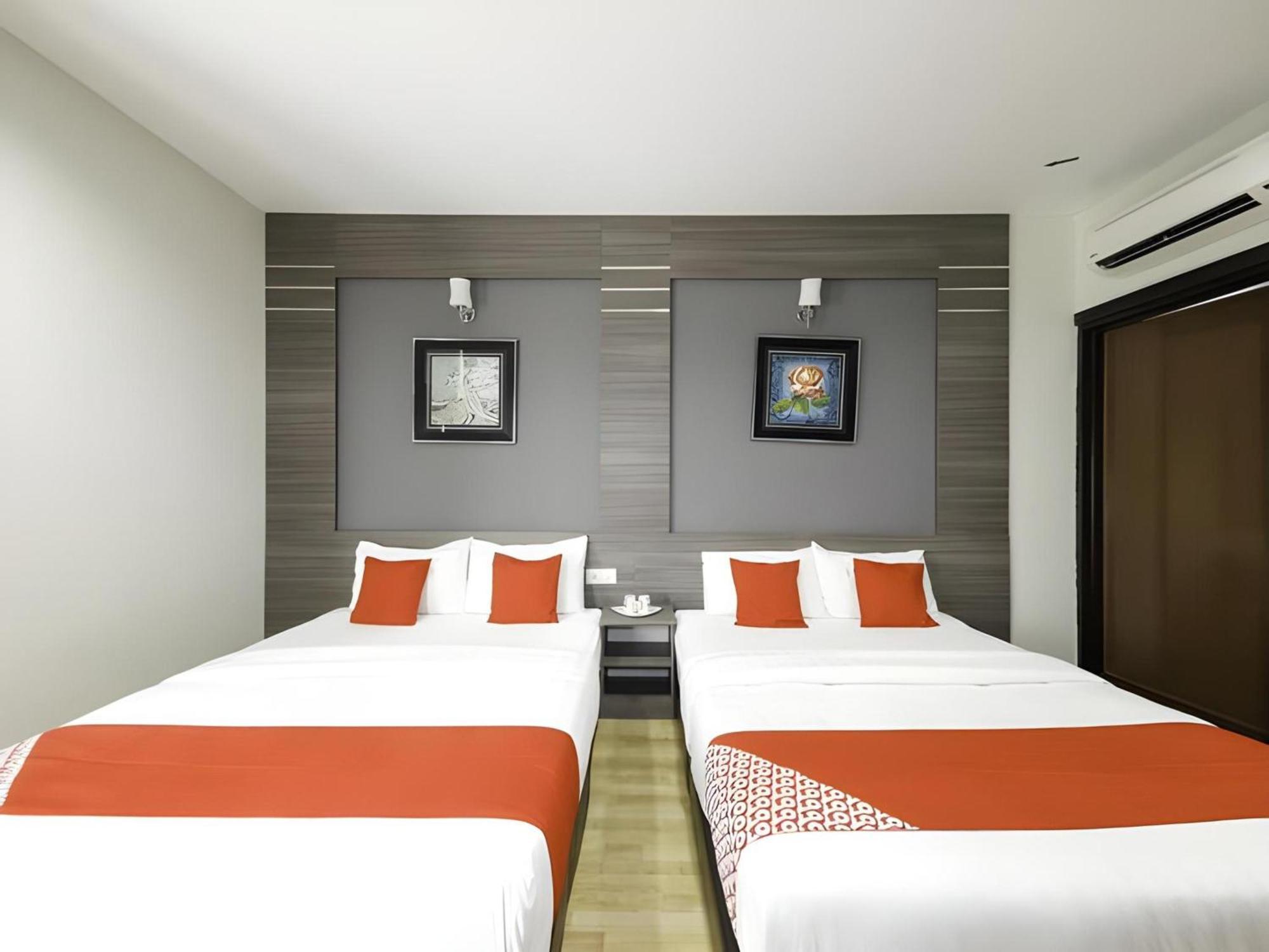 Capital O 812 Hotel Smc Seksyen 13 Shah Alam Bagian luar foto