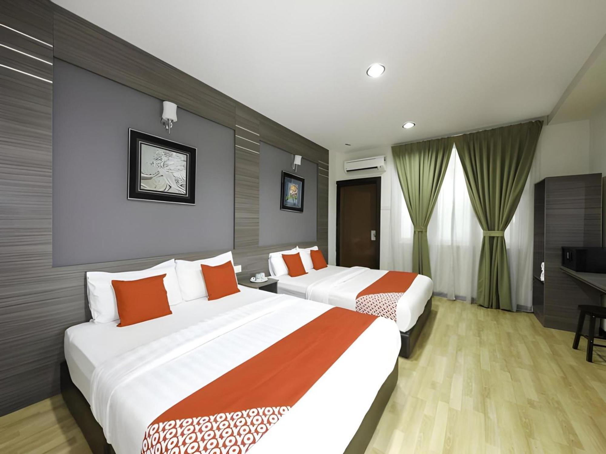Capital O 812 Hotel Smc Seksyen 13 Shah Alam Bagian luar foto