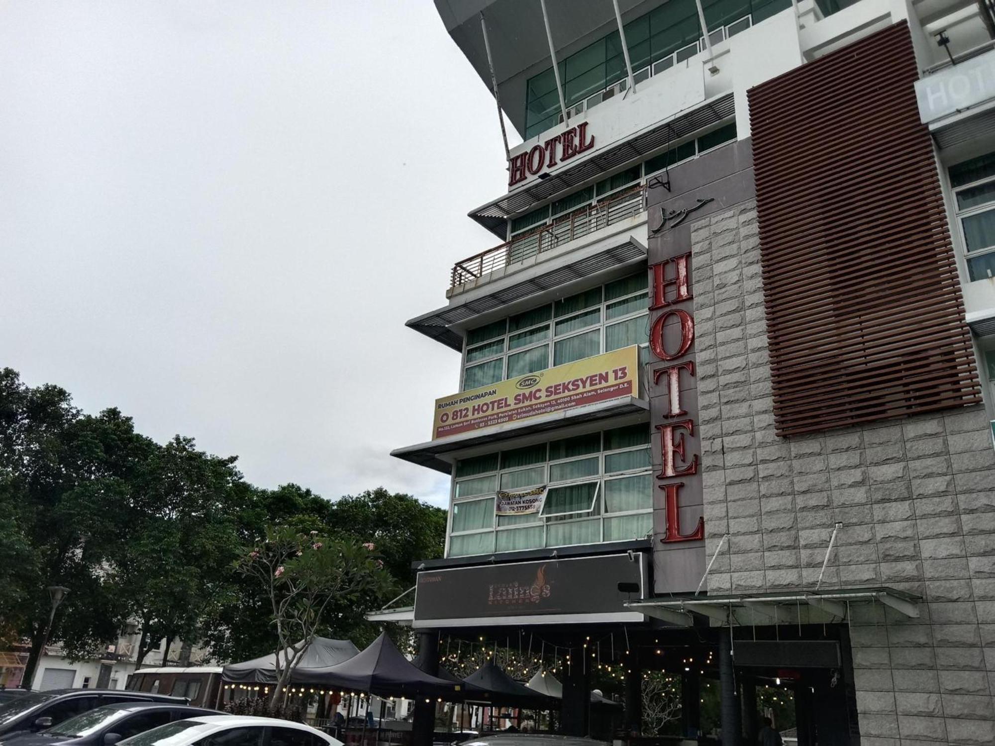 Capital O 812 Hotel Smc Seksyen 13 Shah Alam Bagian luar foto